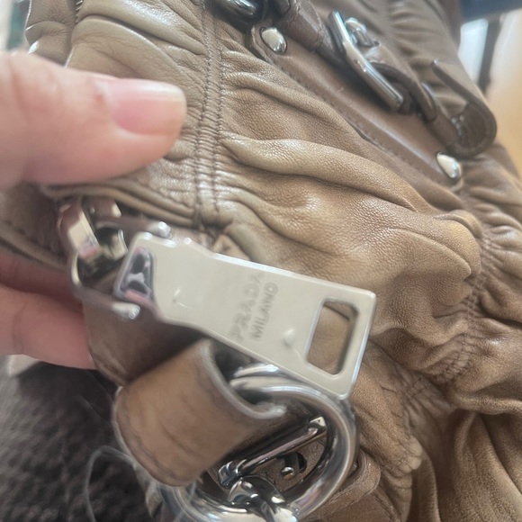 Authentic Prada Gaufre Leather Light brown 2 way - Picture 10 of 10